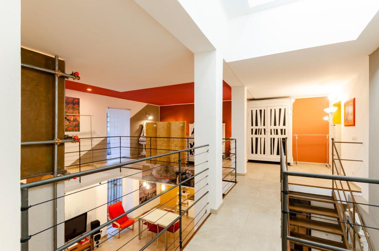 Joivy Vibrant Open-Plan Apt For 6 In Historic Centre Apartment Genoa Ngoại thất bức ảnh