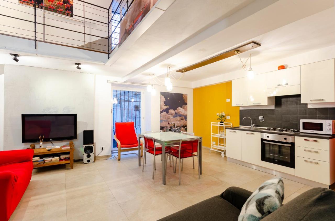 Joivy Vibrant Open-Plan Apt For 6 In Historic Centre Apartment Genoa Ngoại thất bức ảnh