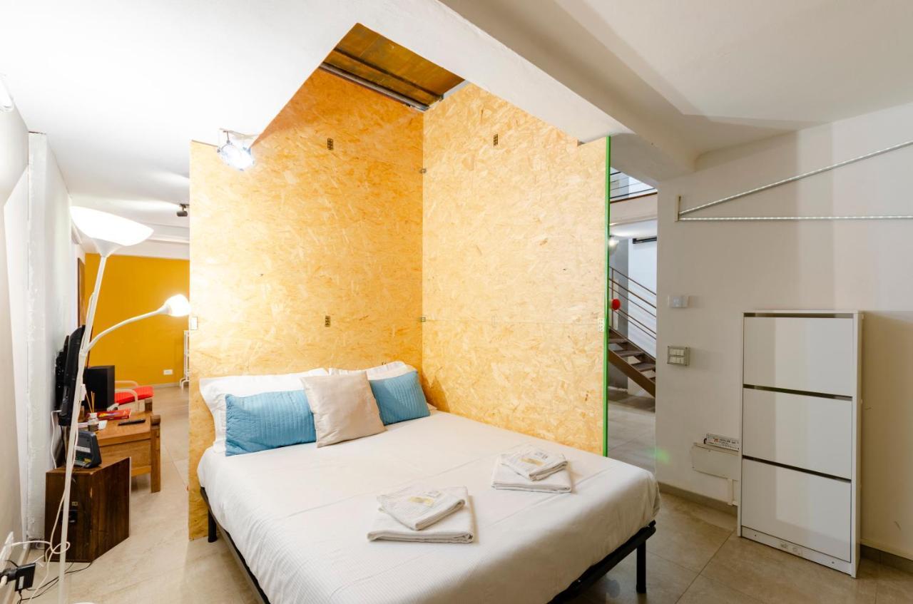 Joivy Vibrant Open-Plan Apt For 6 In Historic Centre Apartment Genoa Ngoại thất bức ảnh